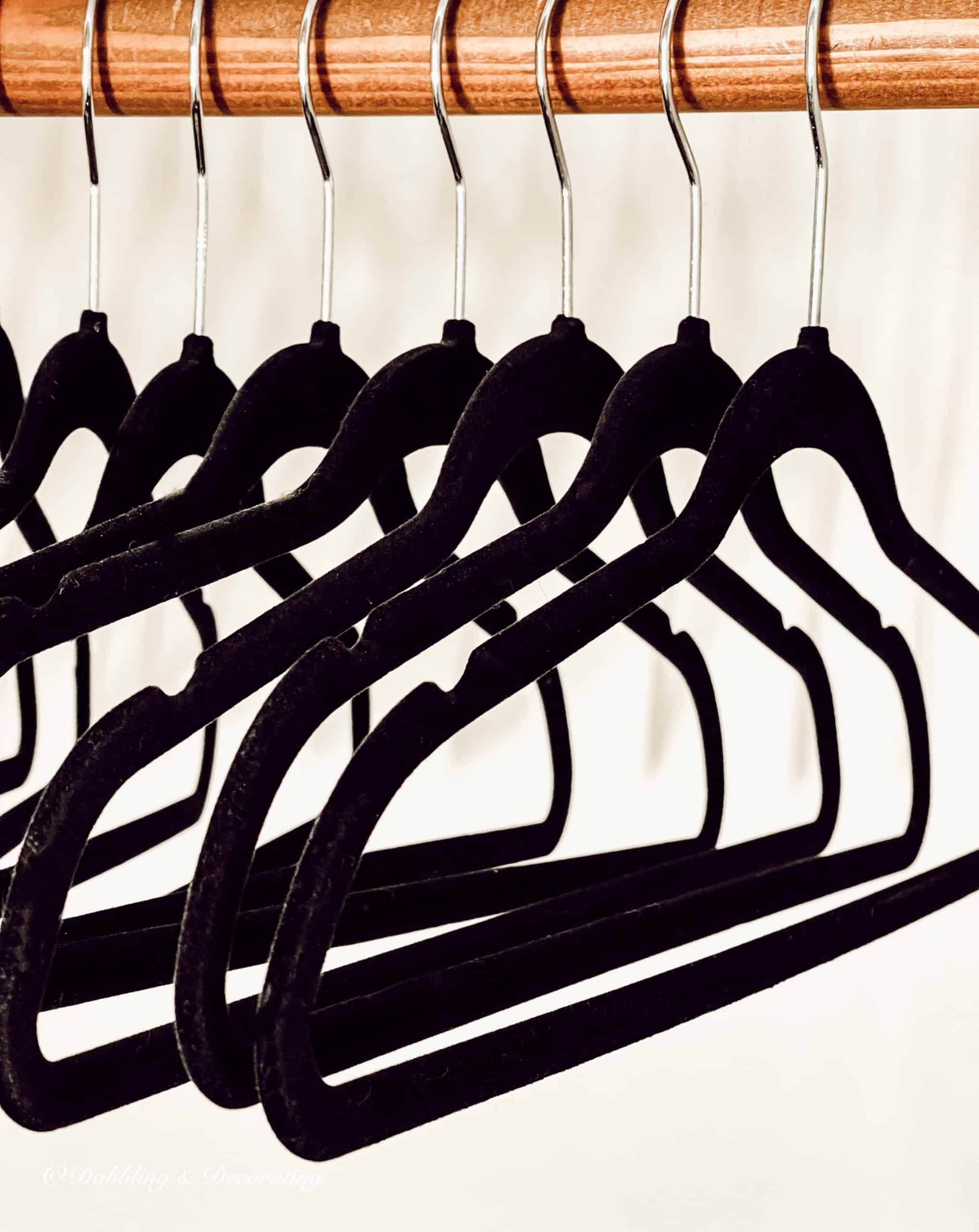 18 Thrifted Black Velvet Clothes Hangers | Dabbling and Decorating