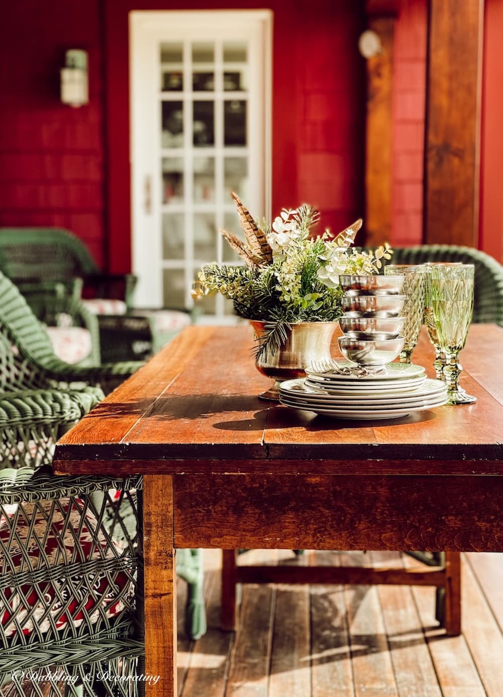 How To Refinish A Table In Under 1 Hour Dabbling Decorating   How To Refinish A Wood Table In Less Than 1 Hour 10 