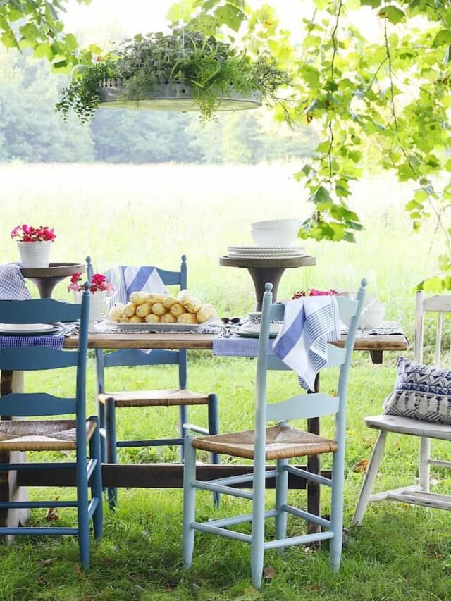 23+ Fabulous Summer Indoor & Outdoor Table Settings | Dabbling and ...