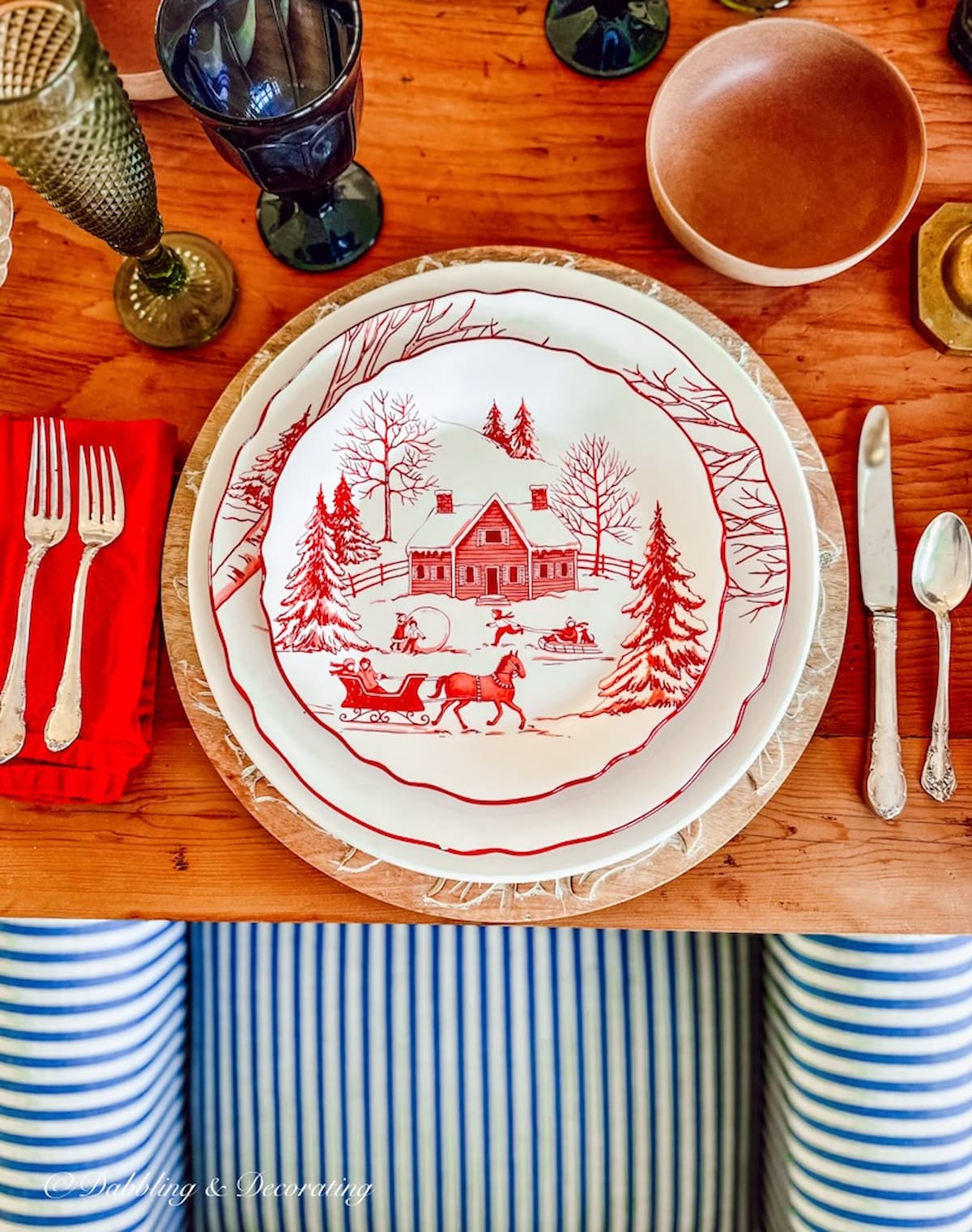 Cabin Decor: 8 Winter Table Setting Ideas