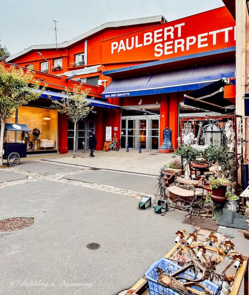 PaulBert Serpet Flea Market