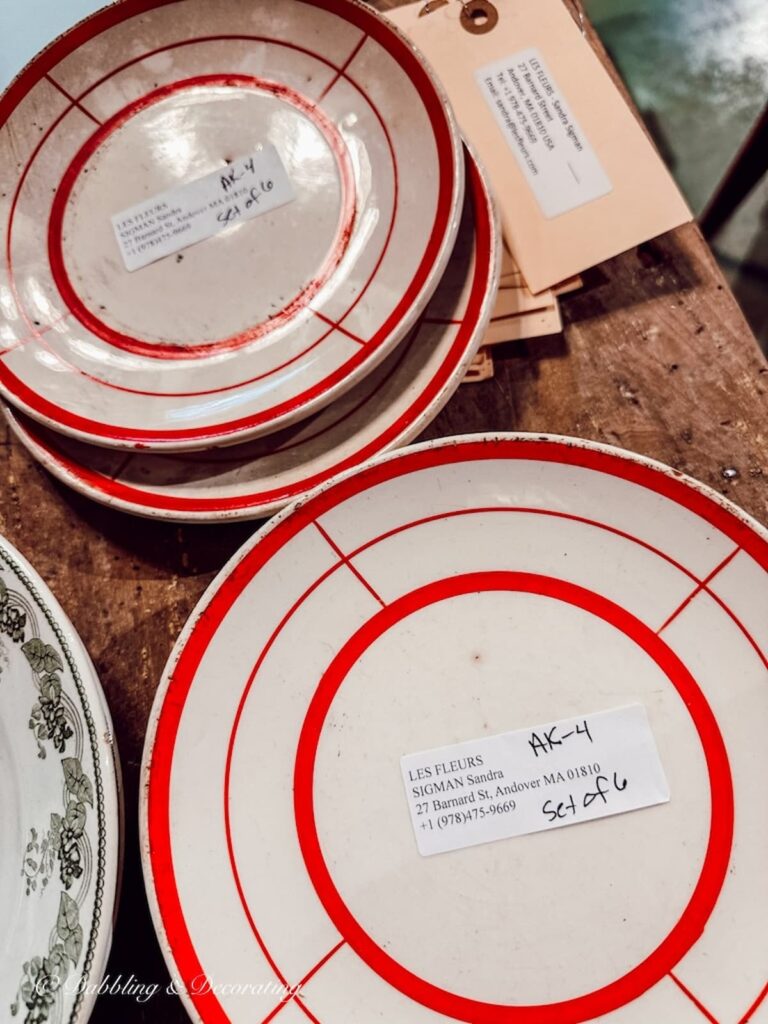 Retro vintage red and white plates.