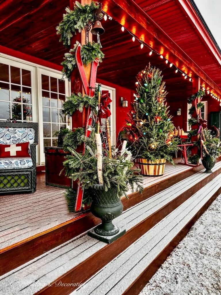 Christmas decorations on Après ski theme porch in the mountains.